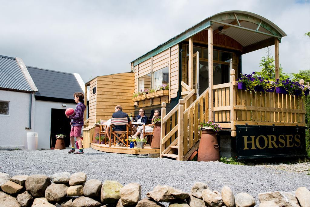 فيلا Kilfenoraفي Burren Glamping المظهر الخارجي الصورة